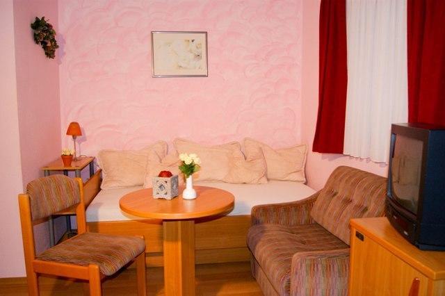 Hotel Schonunger Bucht Waigolshausen Экстерьер фото