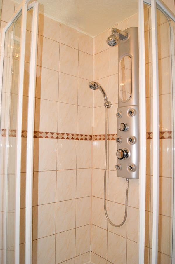 Hotel Schonunger Bucht Waigolshausen Номер фото