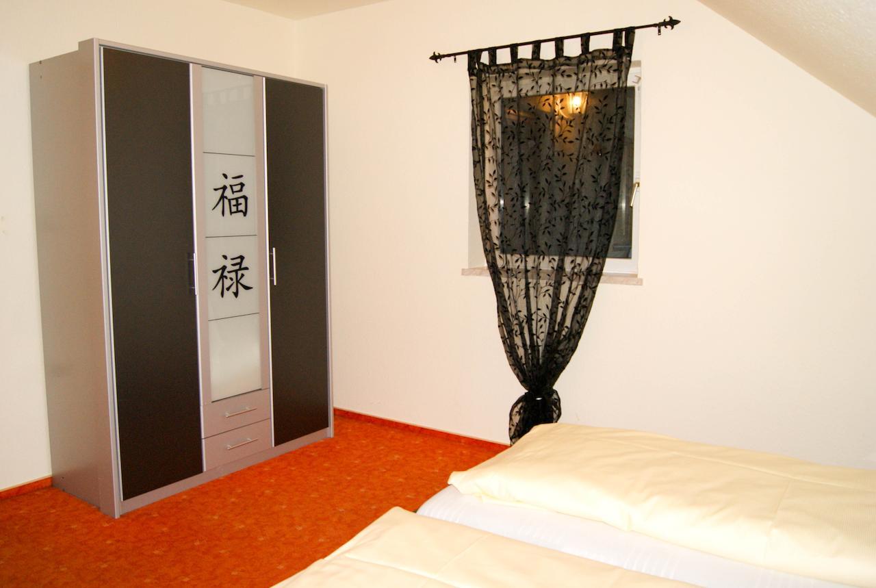 Hotel Schonunger Bucht Waigolshausen Номер фото